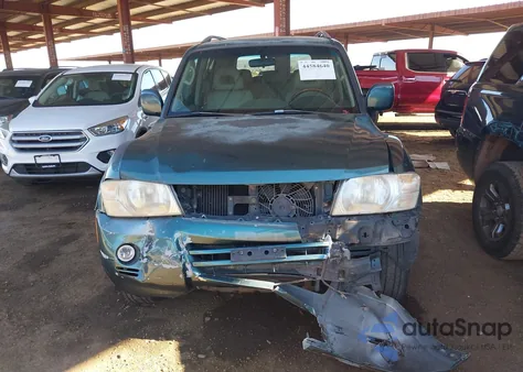 2004 Mitsubishi Montero Xls z USA, uszkodzony, nr VIN JA4MW51SX4J010171